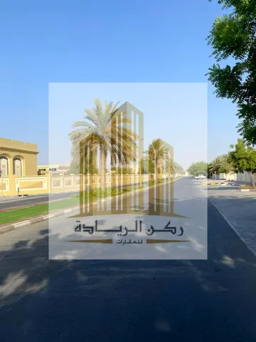 أرض زاوية للبيع في القوز – إمارة الشارقة
فرصة مميزة لامتلاك أرض زاوية