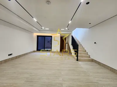 Spacious Family Villa | Maid’s Room | Ready To Move