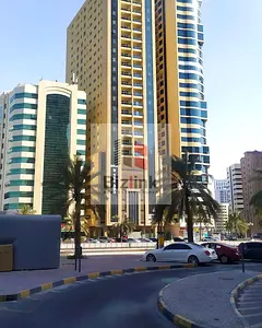 3-bedroom apartment with a living room for rent, modern design, first tenant