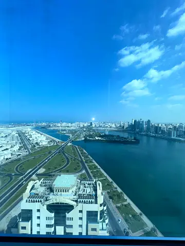 شقة رائعة  للبيع في المجاز 3