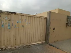 Commercial yard available in Al Sajaa, Sharjah, Al Hano, fully maintained with regular electricity,