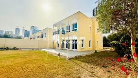 Upgraded 2BR + Maid Villa I Elegant Finishes I Bright Interior