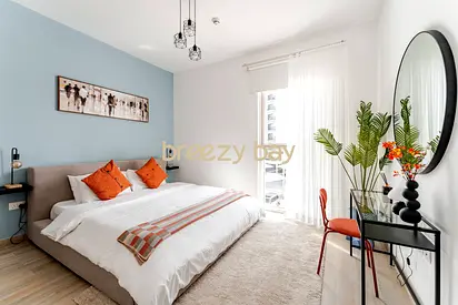 Stylish 1BR with Balcony | Vacant | Monthly | Fully Furnished