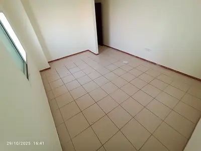 عجمان الراشيدية 3 ( غرفتين وصالة مع بلكونة واتنين حمام )