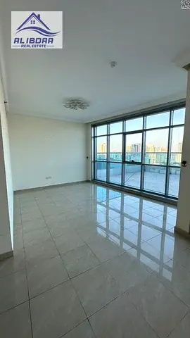 🇦🇪 شقة فاخرة للبيع – كورنيش عجمان ✨ فرصة مميزة لامتلاك شقة فاخرة بإطلالة رائعة في قلب كورنيش عجمان داخل أحد الأبراج السكنية الراقية (Residence Tower