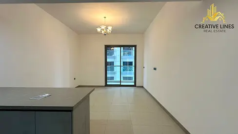 BRAND New Spacious Fitted Kitchen Next To the Five Jvc