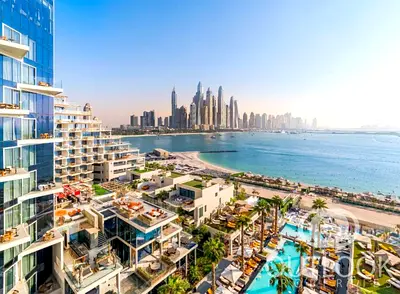 Luxury Upgraded | High Floor | Stunning Sea View