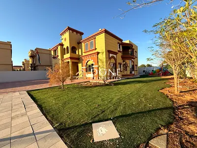 LUXURY 5BHK Villa WITH Garden MAID ROOM driver room