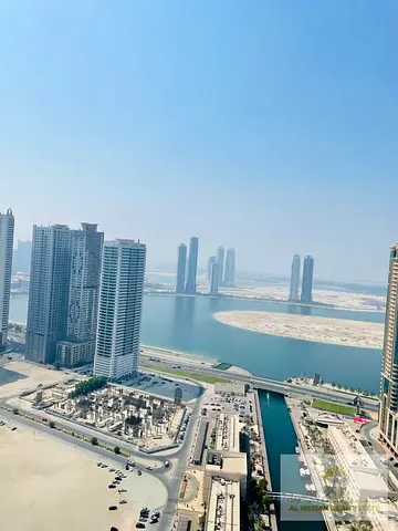 SEA VIEW/BALCONY/PARKING/AL KHAN LAGOON