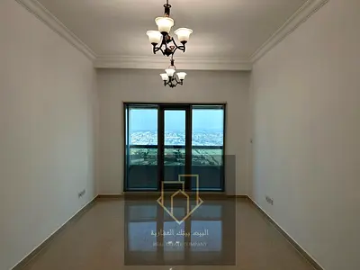 موقع ممتاز - مساحه كبير - قريب من مخرج دبي والشارقه - قريب من جميع الخدمات - باركن مجانا