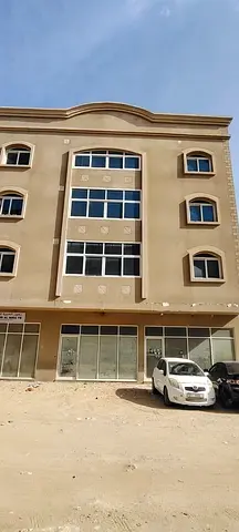 shop for annual rent in commercial mowalah,Sharjah