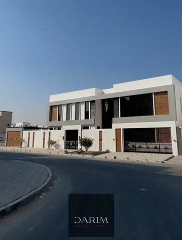 فيلا فاخرة حصرية للبيع - مثل بيت الأحلام