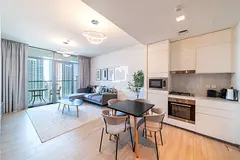 Spacious Apartment | High Floor | Sea View