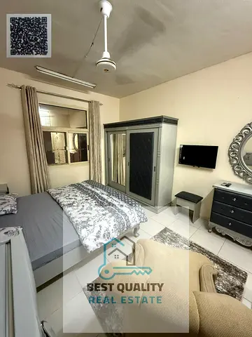 ستوديو قريب من مركز الدهب