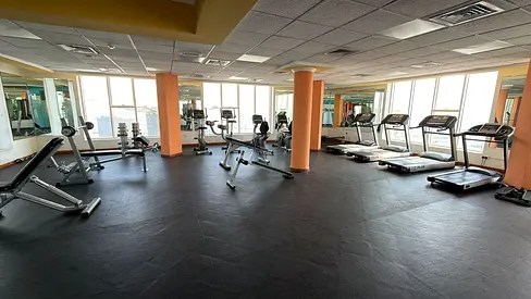 للبيع شقة مميزة  3 غرف نوم في المجاز 2، برج كورنيش المجاز