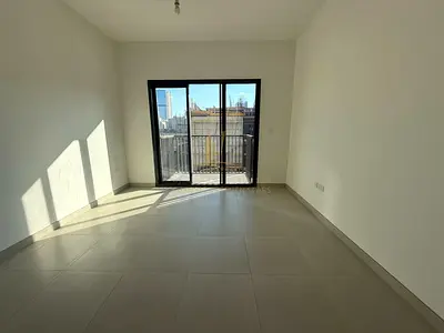 فرصة استثنائية للإيجار في Jawahir 2 – استديو جديد كليًا بموقع استراتيجي وإطلالة ساحرة 🌟