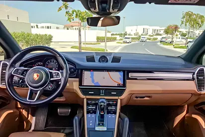 صورة 9 لـ 2018 Porsche CAYENNE