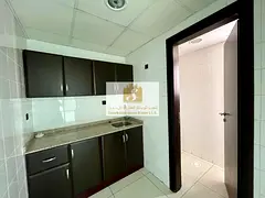 YES BUSINESS BUILDING OFFICE FO RENT