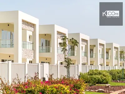 Exclusive Upgraded Villa | 2BR + Maid + Study | Bermuda Villas