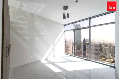 High Floor | Burj and Canal View | Closed Kitchen
