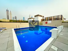 Spacious 2 Bedroom // Gym &amp; Pool // Close To Metro