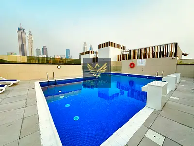 Spacious 2 Bedroom // Gym & Pool // Close To Metro