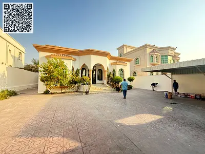 فيلا مكونة من ثلاث غرف نوم رئيسية للبيع في منطقة الروضة 2 في عجمان.