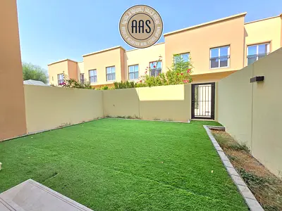 SINGLE ROW SPACIOUS 3BR+MAID VILLA JUST 150K
