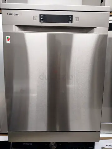 SAMSUNG latest model 3 rack dishwahser freestanding
