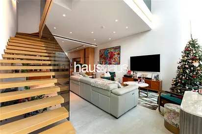 EXCLUSIVE | VACANT ON TRANSFER | MODERN INTERIORS
