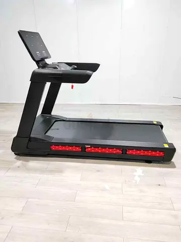 Commercial treadmill