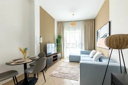 Modern interiors | JLT Lake views | Prime JLT location