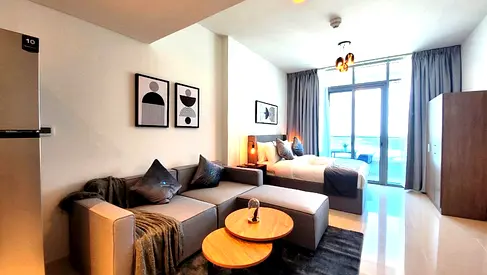Contemporary Studio in Julphur Residence | Comfortable Community Living