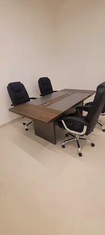 Stylish Office Desk and Chairs Set