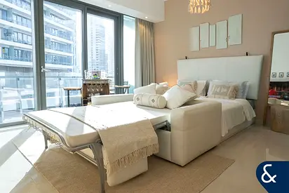 spacious studio | marina views | Flexible