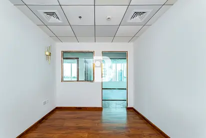 PARTITIONED OFFICE | 2PARKING | UNFURNISHED