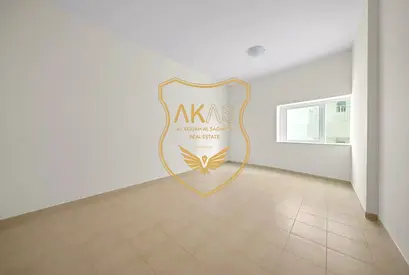 IDEAL LOCATION, CENTRAL AC 1BHK AVAILABLE WITH 6CHQS ,2BATHROOM, CLEAN BUILD,CLOSE TO METRO STATION. AL RIGGA..
