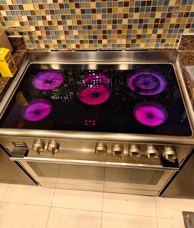 .BOSCH Series 8 Model 90×60 cm 5 Hobs Full Electric Ceramic Cooker Range