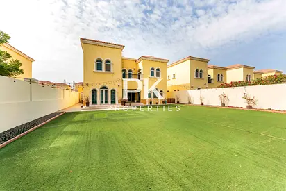 Well Maintained | Large Plot | Legacy Small