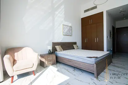 Fully Furnished - Ready 2 Move in- Balcony & Garden View
