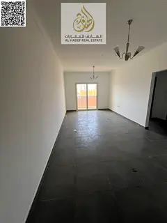 One-bedroom apartment with a living room and bathroom, one month free, one of the largest apartments