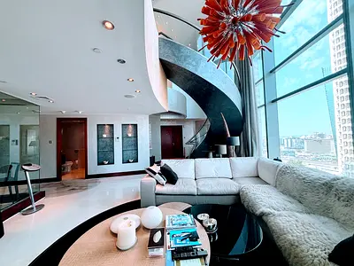 4 Bed Duplex | Vacant | Luxury Furniture