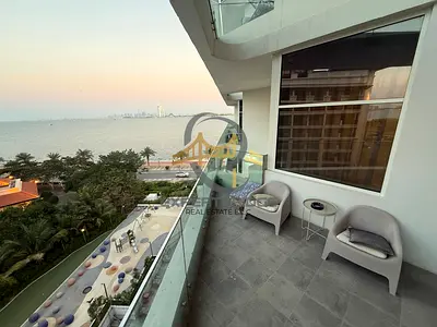 Spacious |Prime Location |Sea and Burj AlArab View