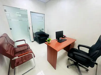 Brand new office |direct from Owner |near to Public Transport