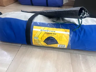 4 persons sized tent for sale