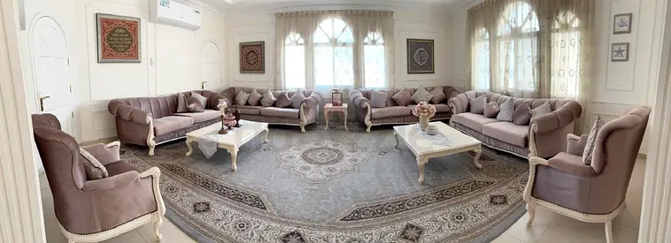 Elegant Living Room Set with Luxurious and High Quality