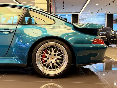 1996 Porsche 911 — миниатюра 3