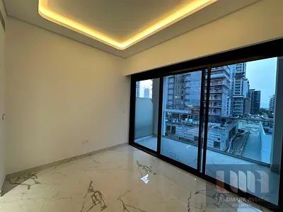 canal facing / direct rent / vacant / multiple cheqs available