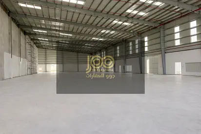 Large Single-Level Warehouse for Annual Rent in Umm Al Thuoob | 24,000 sq. ft. | Main Road | Storage & Light Manufacturing