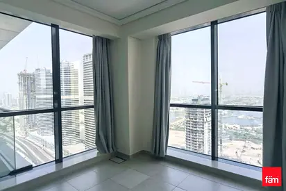 Unfurnished| Best Price|Spacious unit| astu| acant